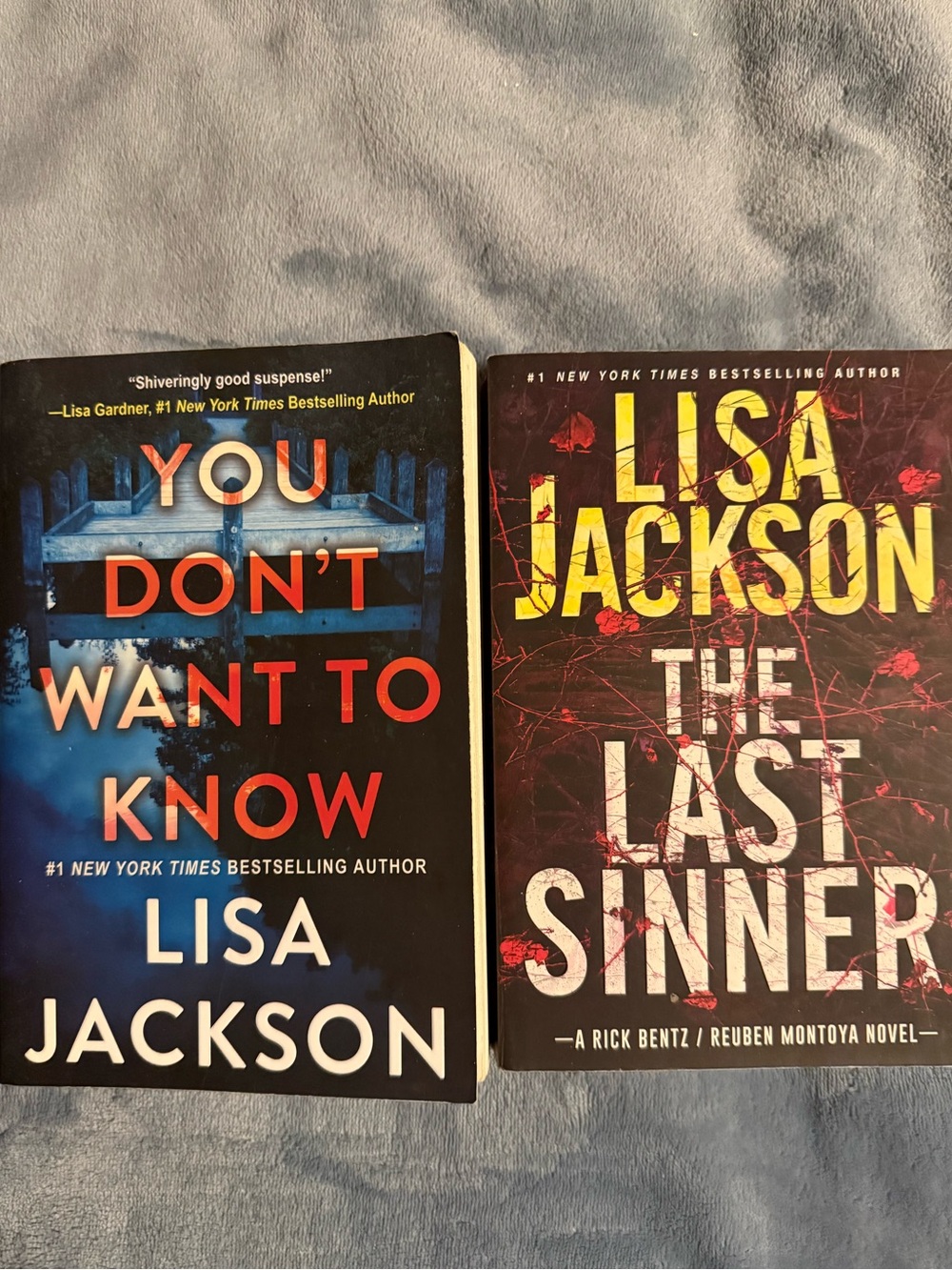 📚LISA JACKSON~2 lg Paperback Thriller Bundle!